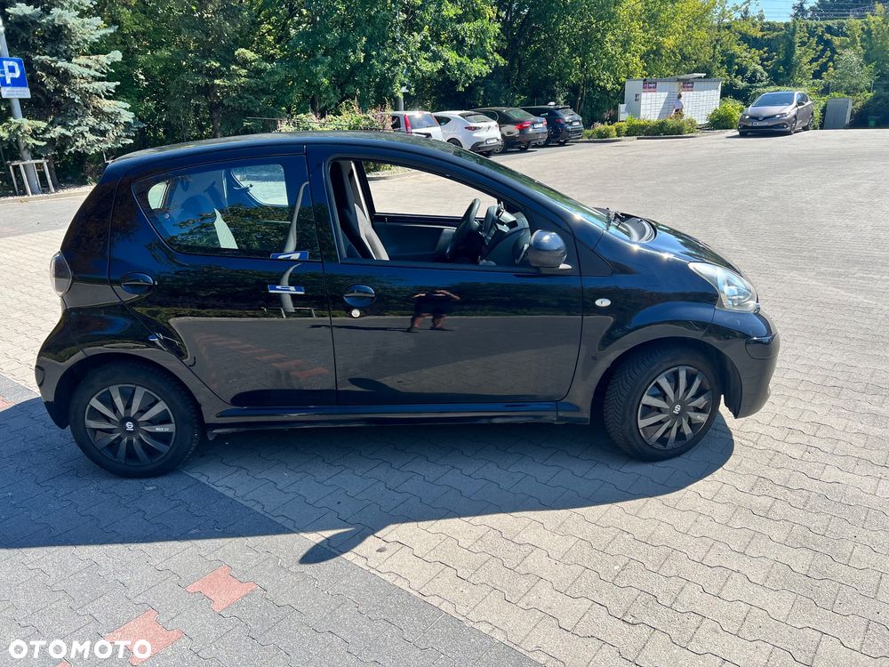 Toyota Aygo - 8