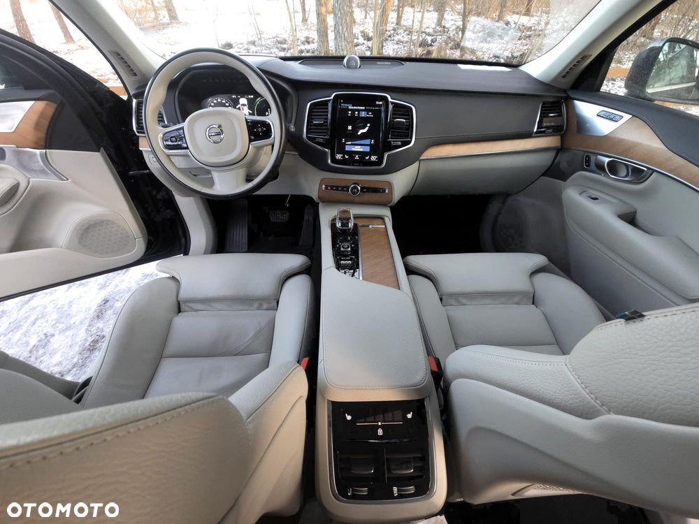 Volvo XC 90 B5 D AWD Inscription - 10