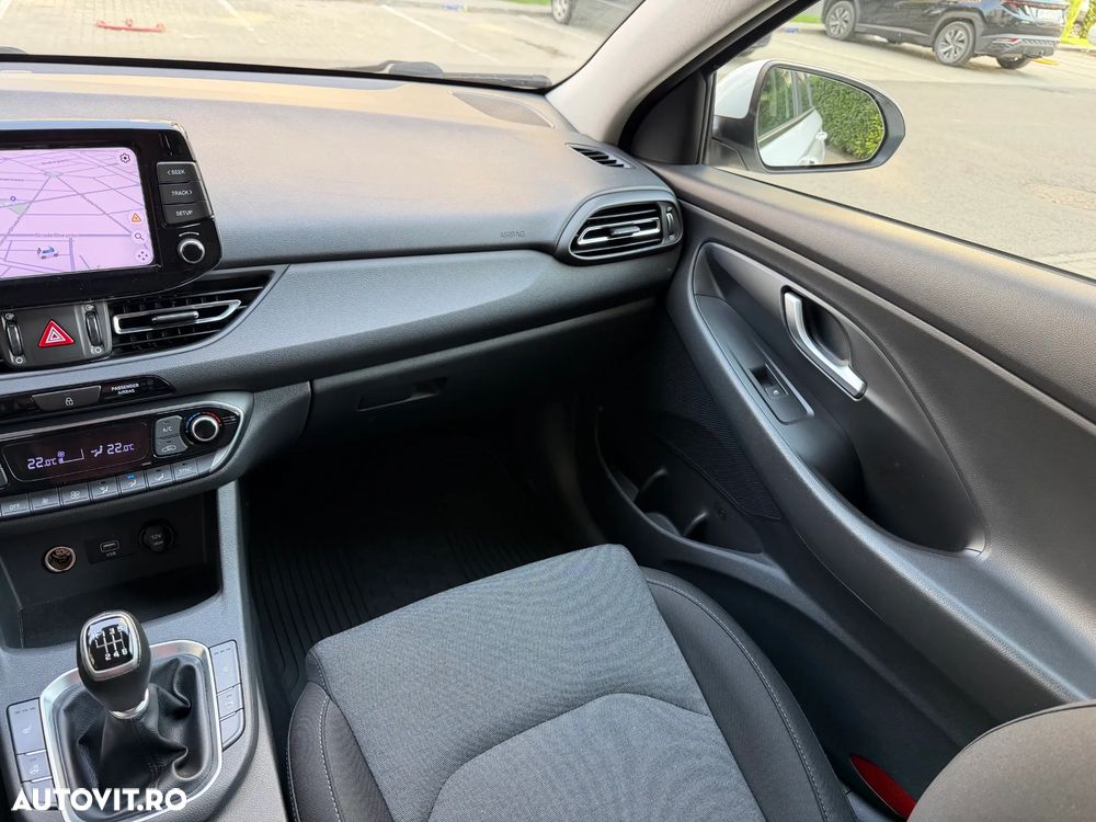 Hyundai i30 1.5 110CP 5DR M/T Highway - 8