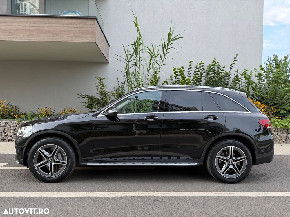 Mercedes-Benz GLC - 11