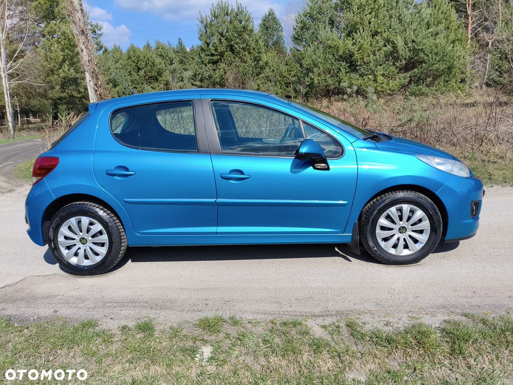 Peugeot 207 - 4