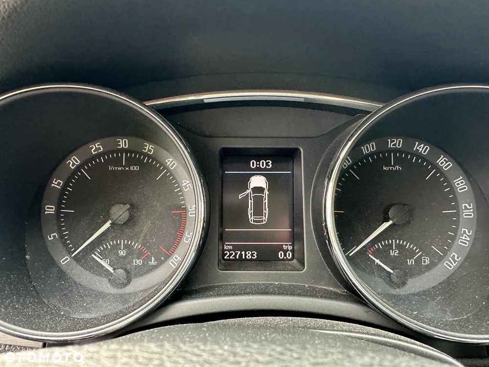Skoda Superb 2.0 TDI 4x4 Ambition - 15