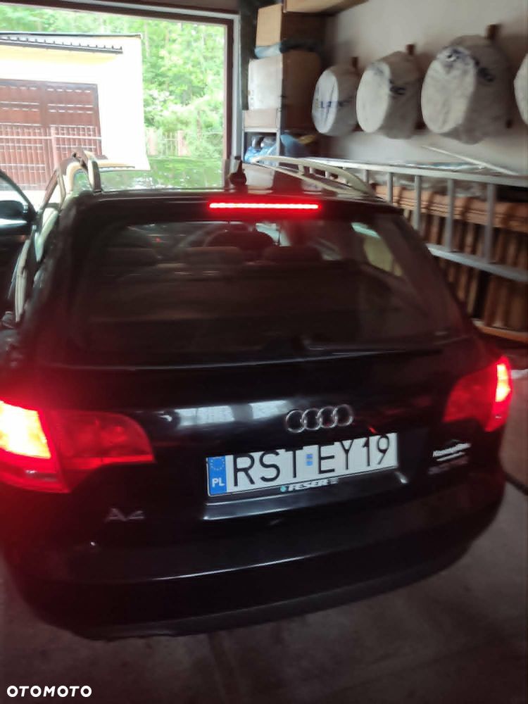 Audi A4 Avant 2.0 TDI - 6