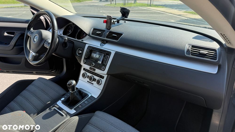 Volkswagen CC 2.0 TDI DPF BMT - 11