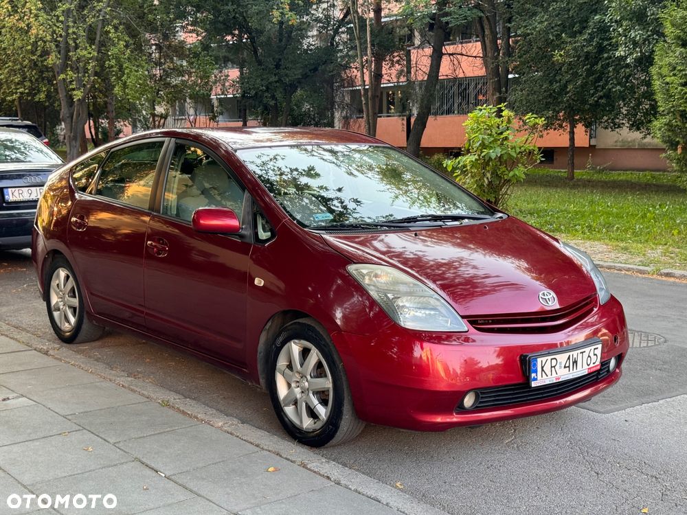 Toyota Prius 1.5 VVT-i Prestige - 1