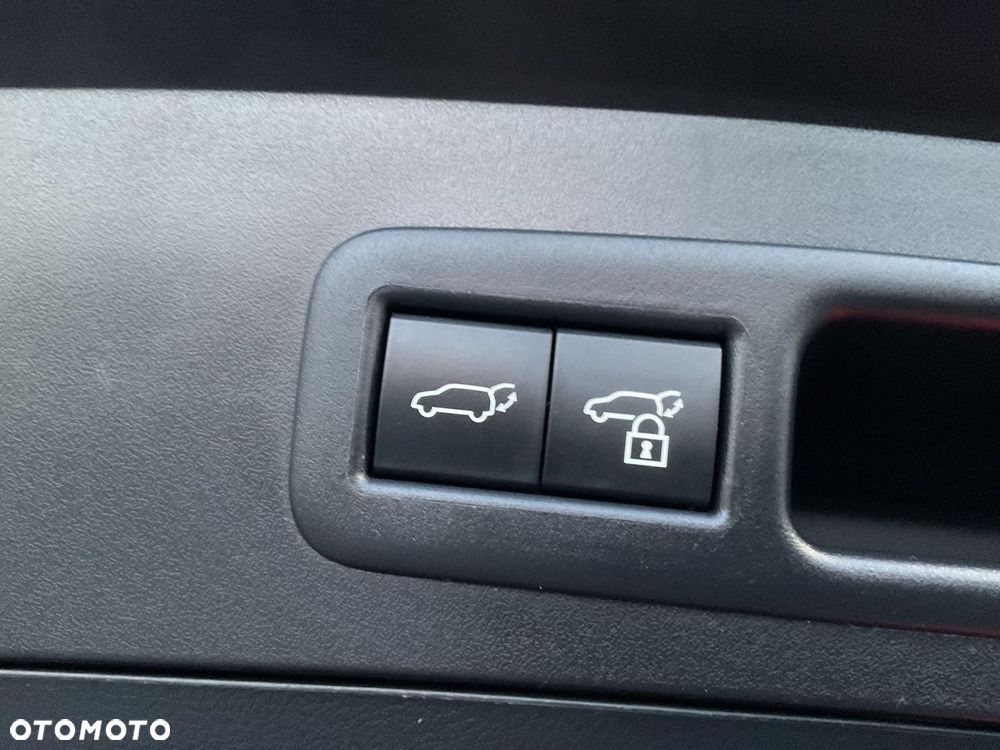 Lexus UX 250h GPF F Sport Design 2WD - 28