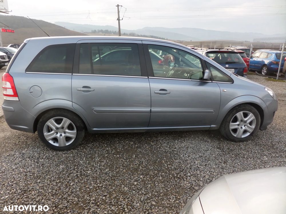 Opel Zafira 1.7 CDTI ecoFLEX Design Edition - 10