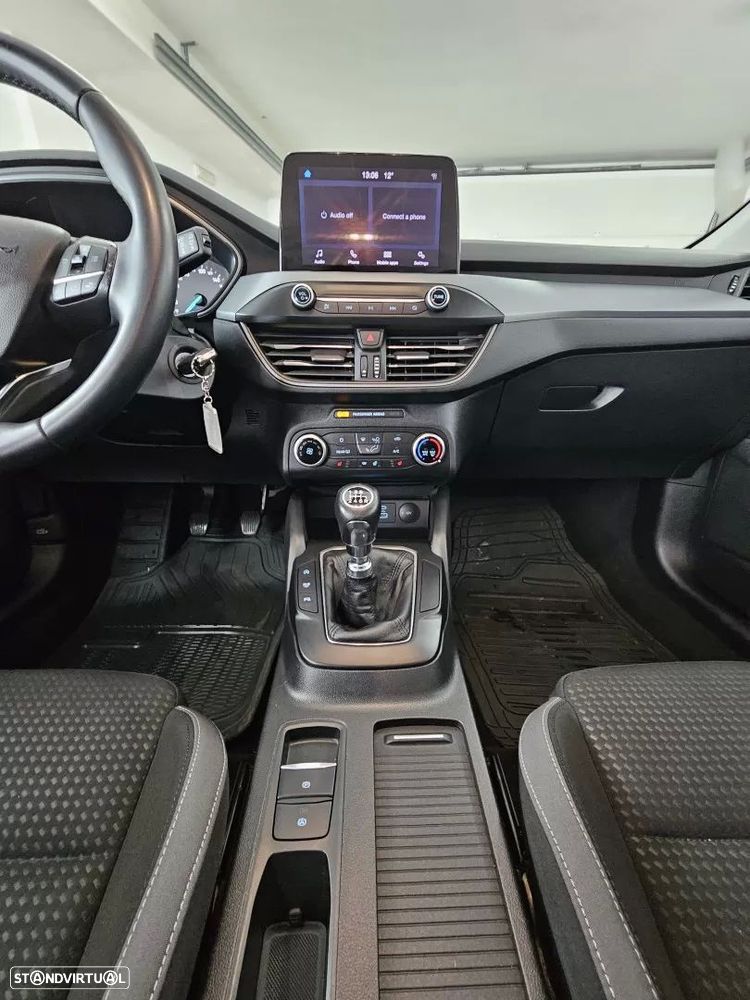 Ford Focus SW 1.0 EcoBoost Connected - 30