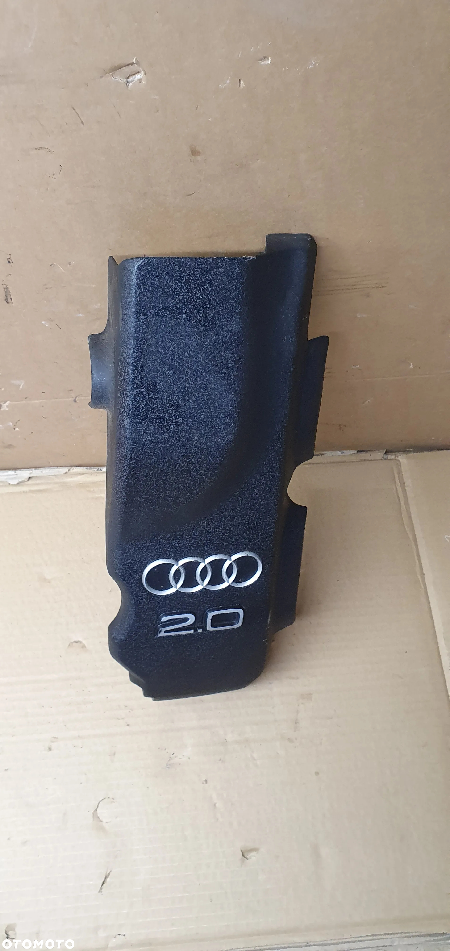 Pokrywa osłona silnika Audi A4 B6 2.0 FSI 06B103925C - 2