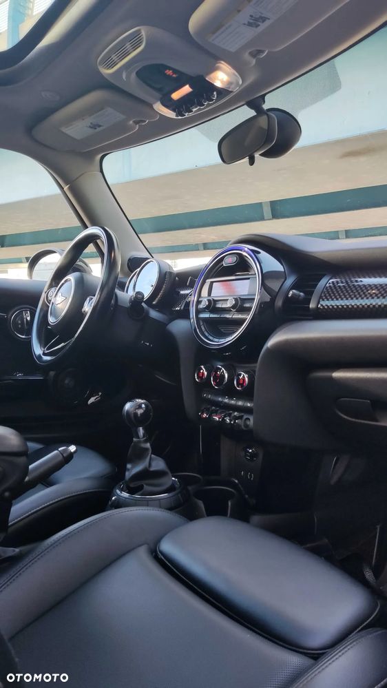 MINI Cooper S Standard - 11