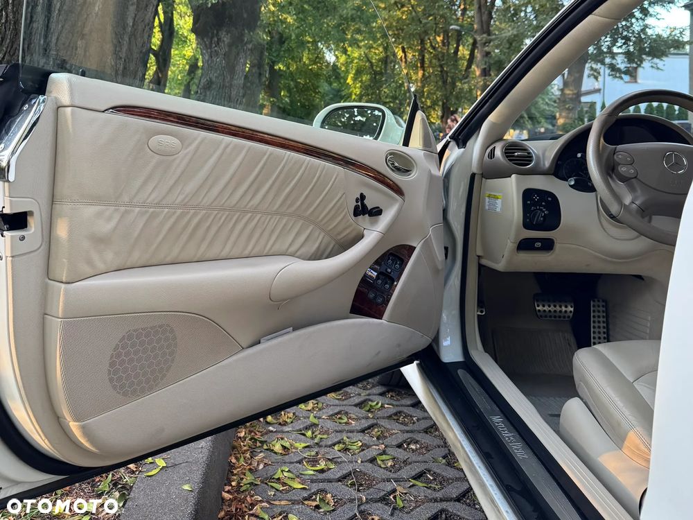 Mercedes-Benz CLK - 6