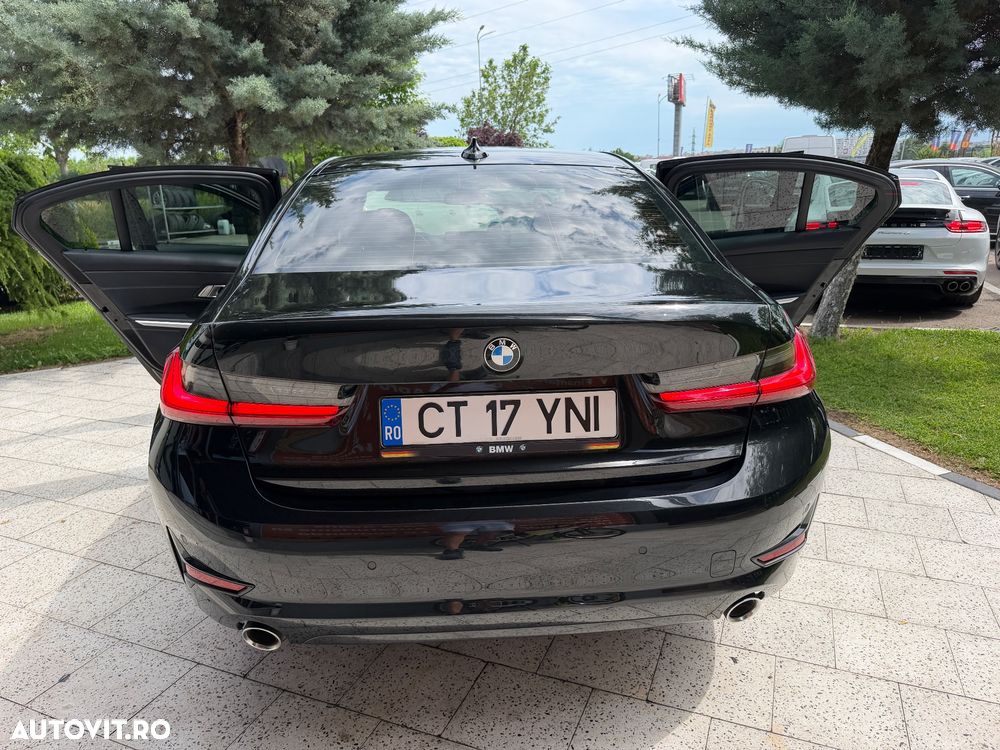BMW Seria 3 ver-320i-aut-luxury-line - 17