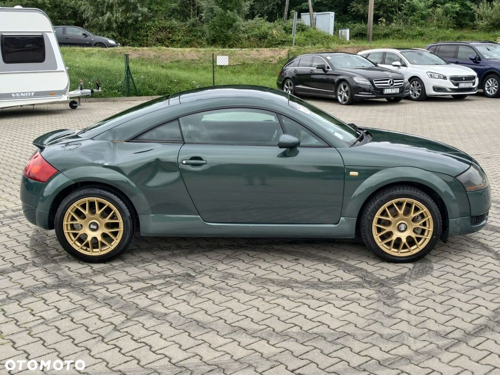 Audi TT Coupé - 8