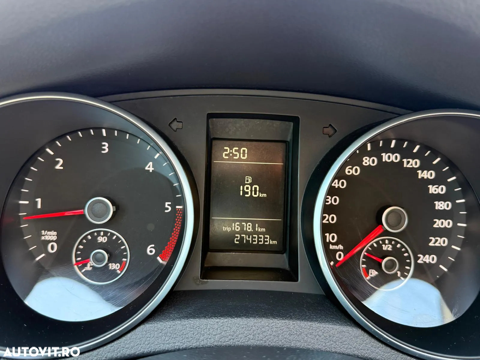 Volkswagen Golf 1.6 TDI BlueMotion Technology DPF Comfortline - 10