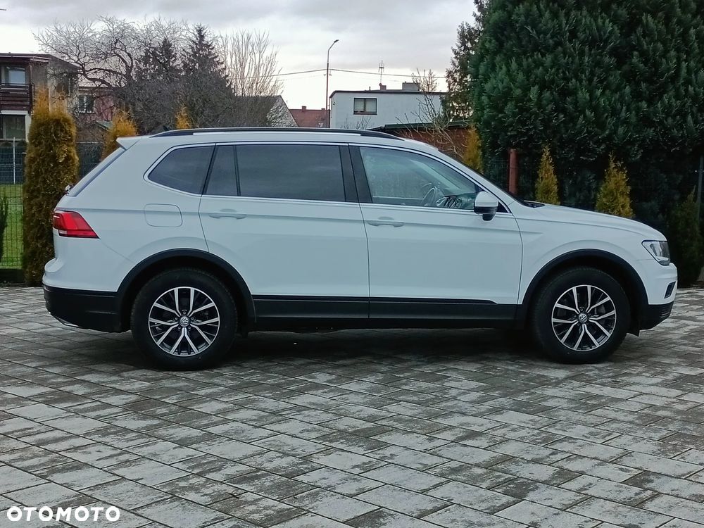 Volkswagen Tiguan - 24