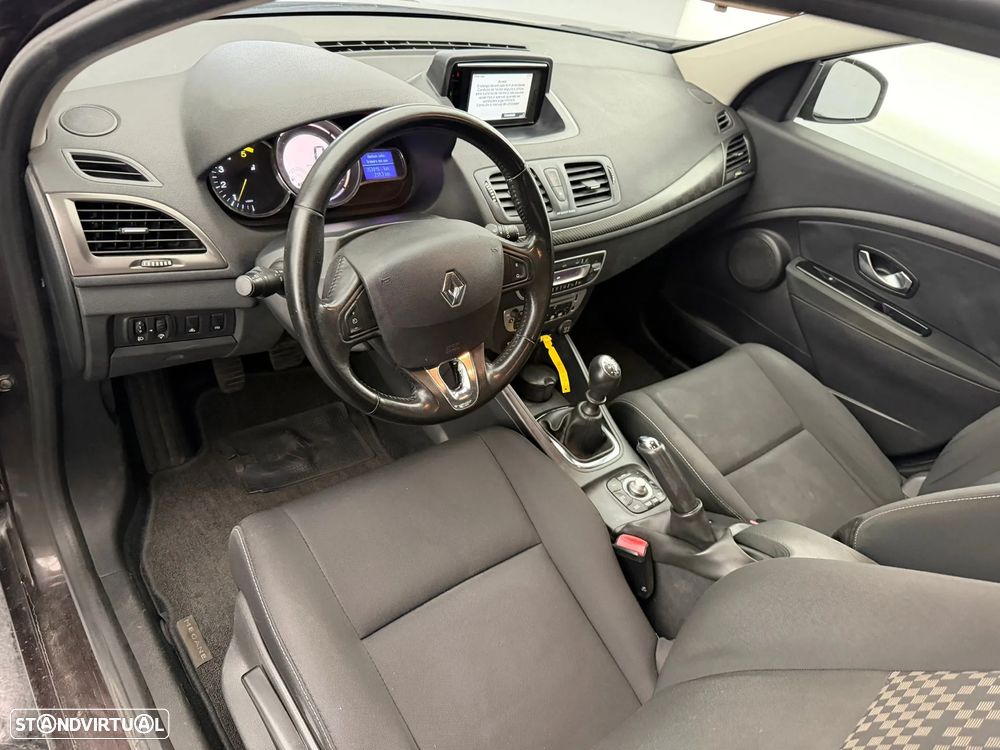 Renault Mégane Sport Tourer - 7