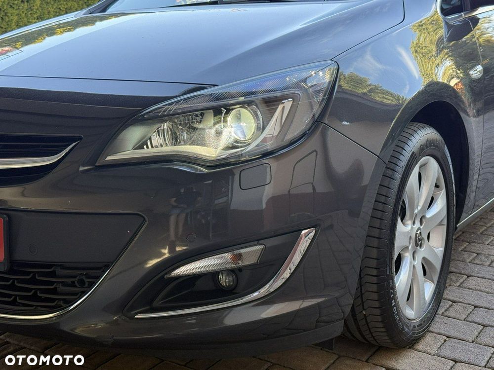 Opel Astra 1.6 ECOTEC DI Turbo ecoFLEX St Exklusiv - 28