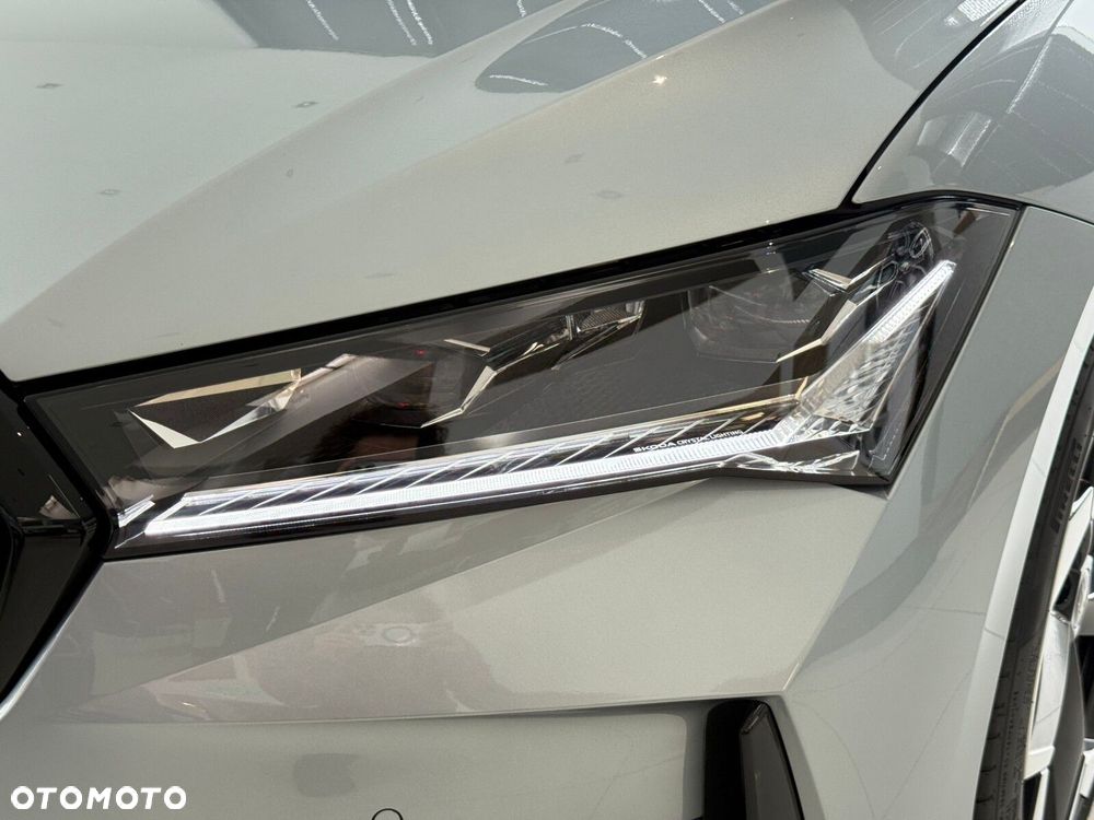 Skoda Superb 2.0 TDI SCR 4x4 Sportline DSG - 36