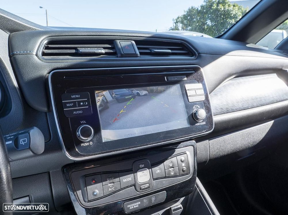 Nissan Leaf 40 kWh N-Connecta - 31