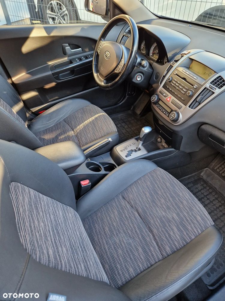 Kia Ceed 1.6 Crdi Optimum + - 7
