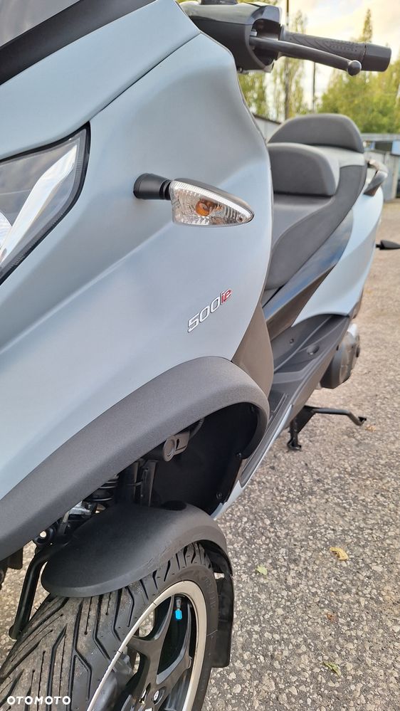 Piaggio MP-3 - 21