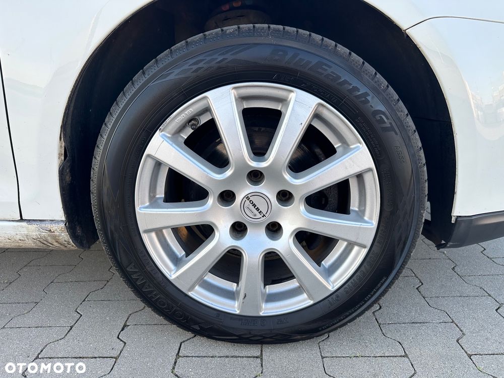 Volkswagen Golf 1.9 TDI Comfortline - 21
