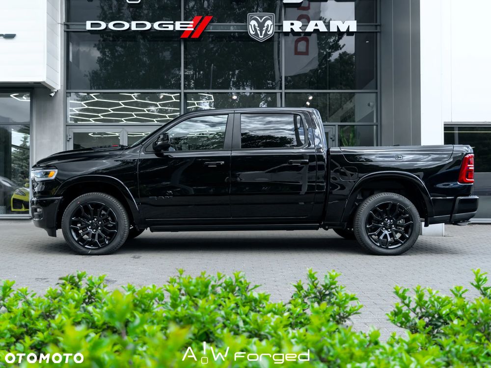 RAM 1500 - 12