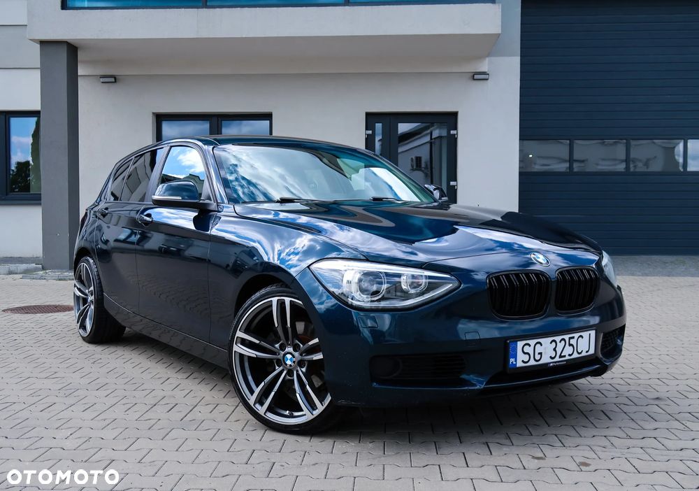 BMW Seria 1 120d xDrive Sport Line - 2