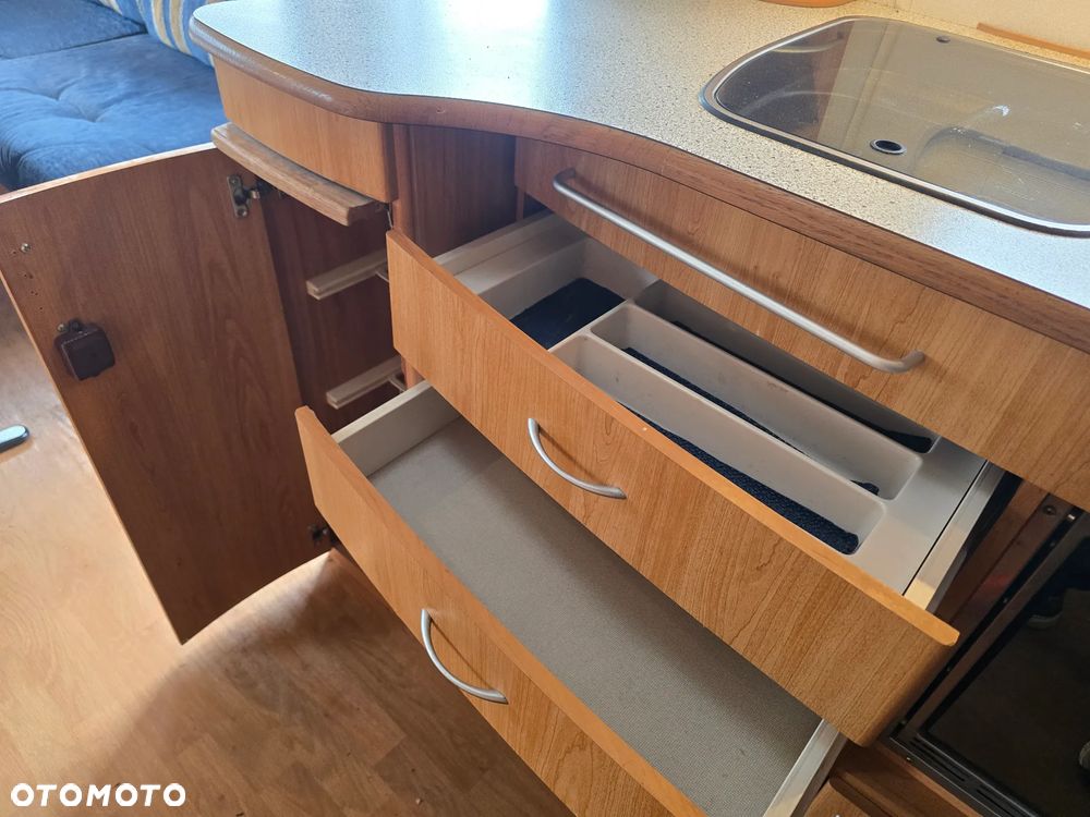 Kabe Polar zimowa Solifer cabby przyczepa kempingowa Alde Primus - 40