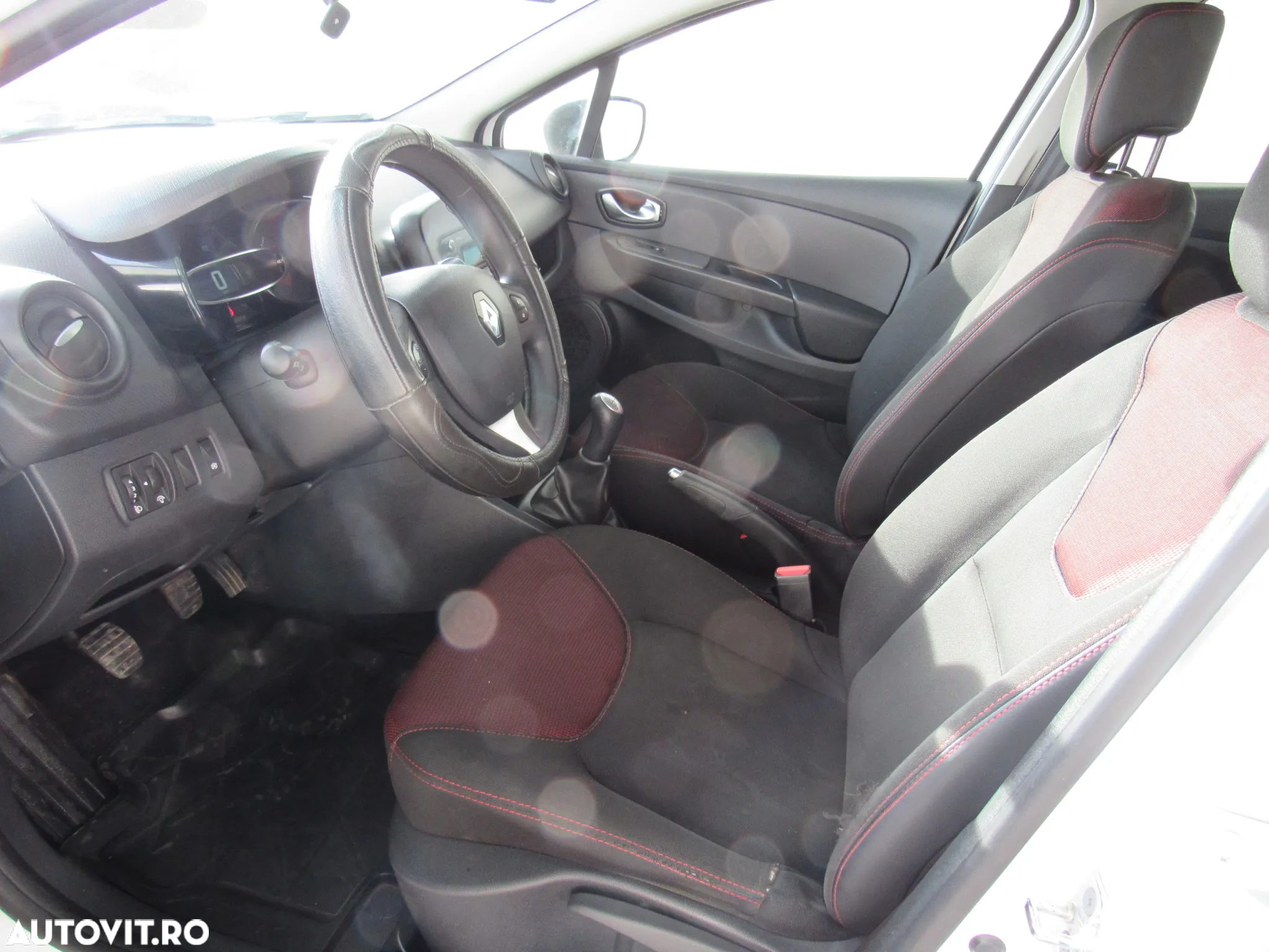 Renault Clio Estate 1.5 dCi Life - 6