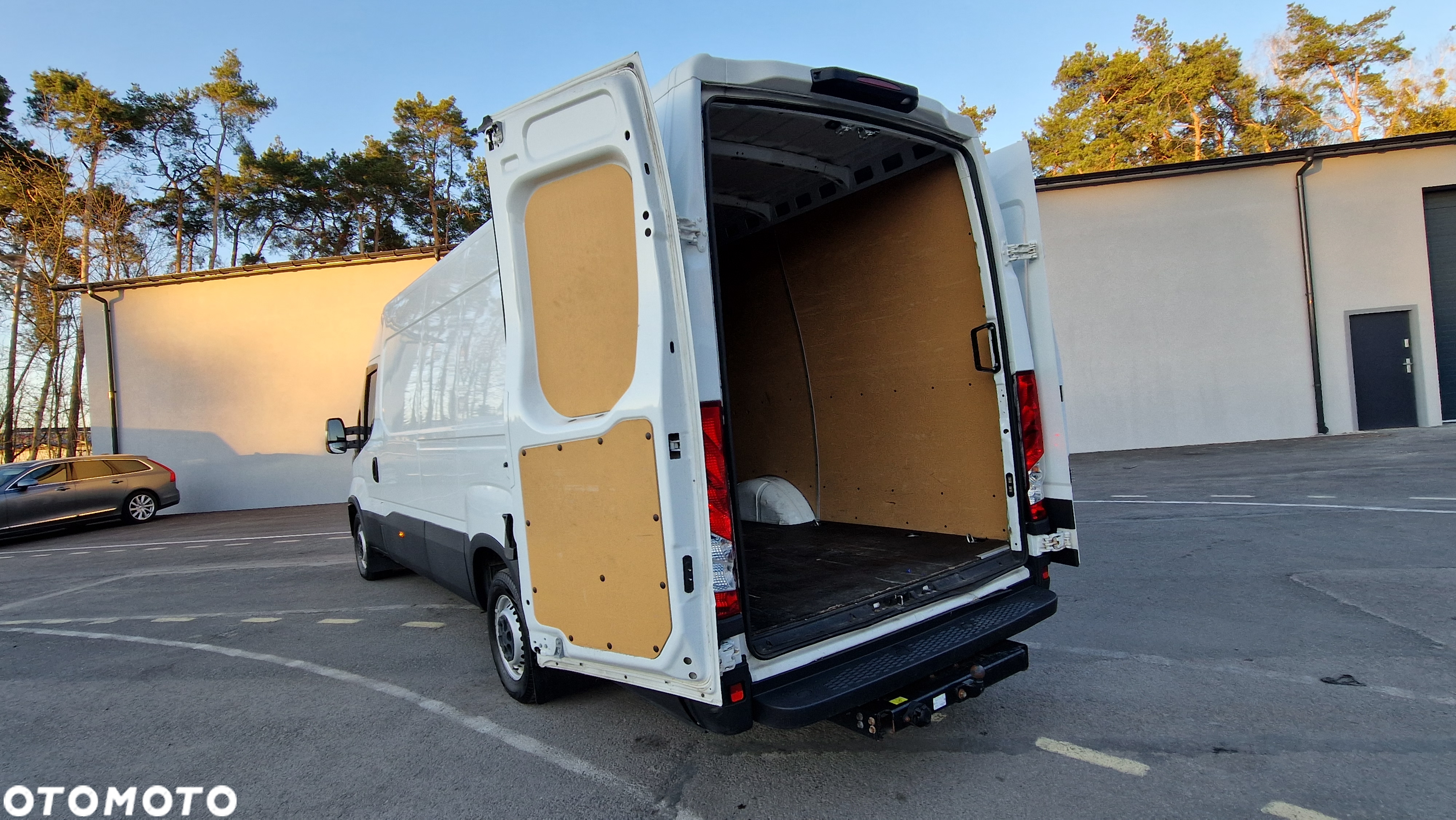 Iveco DAILY HIMATIC MAX L4H2 35S16 160KM FUL LEDYDAILY MAXI 35s16 Klimatronik Kamera AKTYWNY Tempomat NOWE OPONY - 18