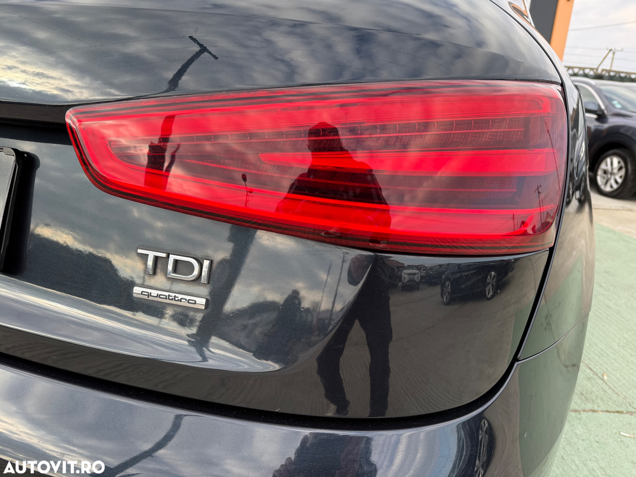 Audi Q3 2.0 TDI Quattro Stronic Design - 31