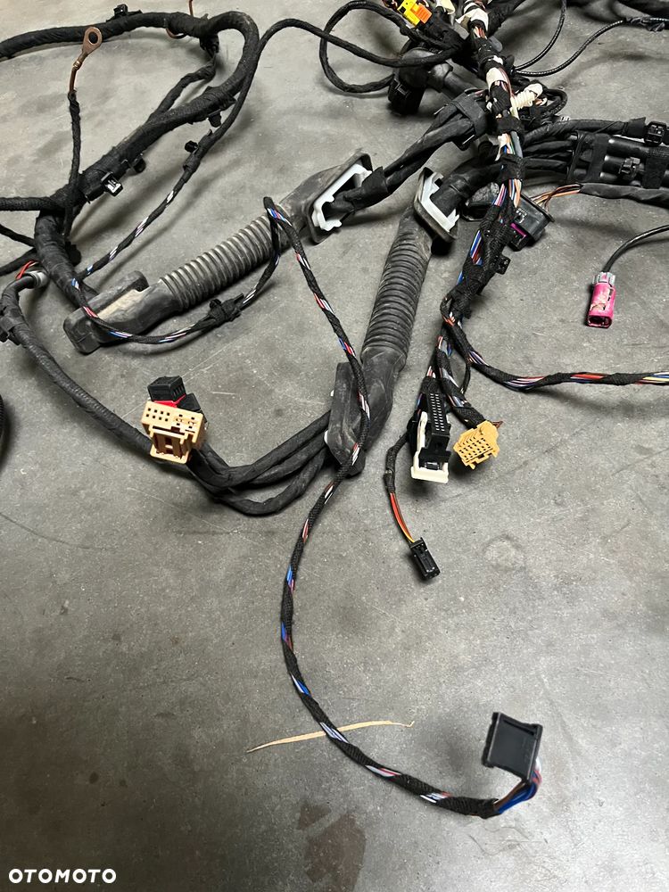 SKODA OCTAVIA IV KOMBI WIĄZKA INSTALACJA WNĘTRZA - 19