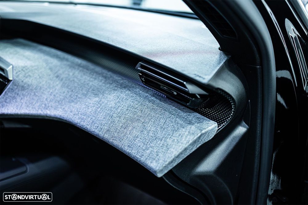 Peugeot 5008 1.6 Plug-in Hybrid GT e-DCS7 - 36