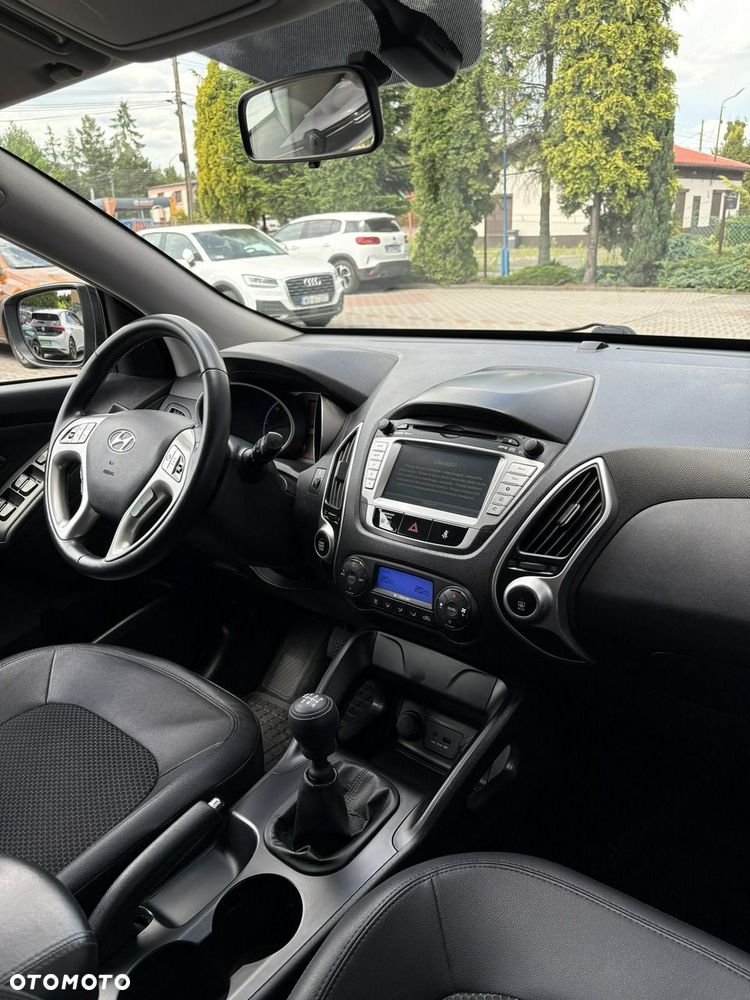 Hyundai ix35 - 11