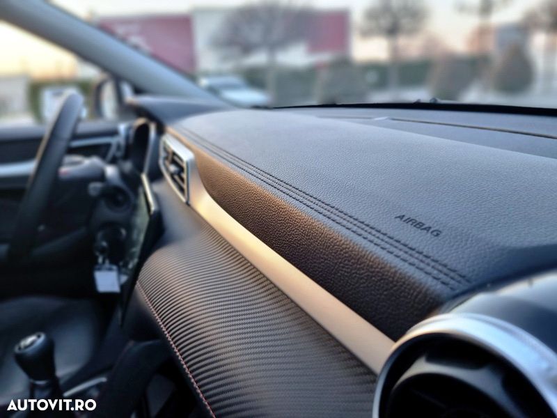 MG ZS ICE 1.5 VTI-tech Luxury - 19