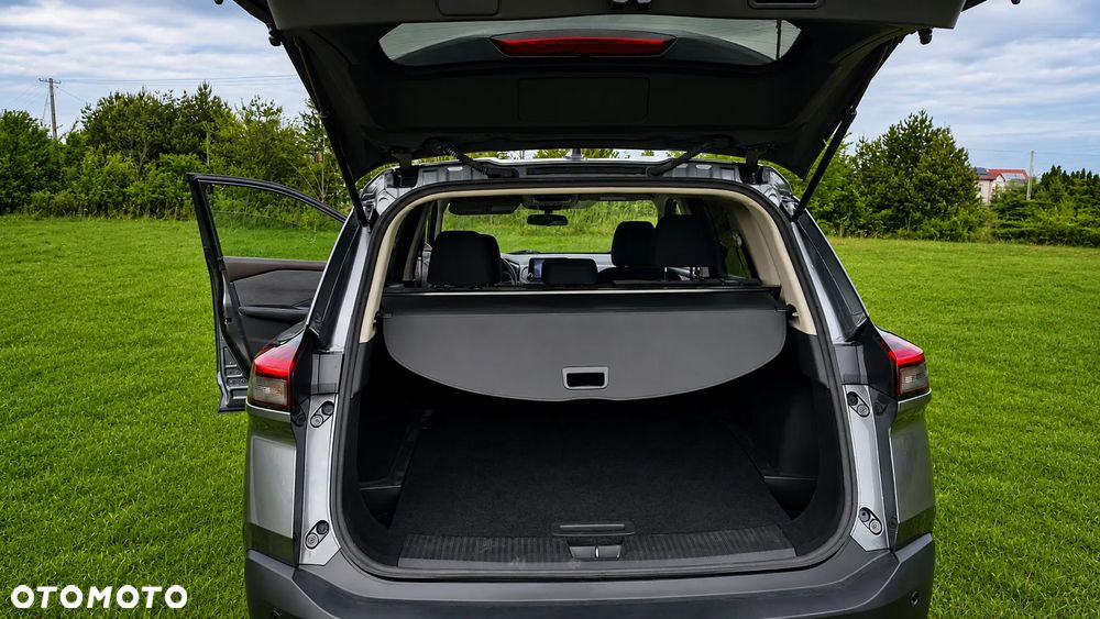 Nissan Rogue - 8