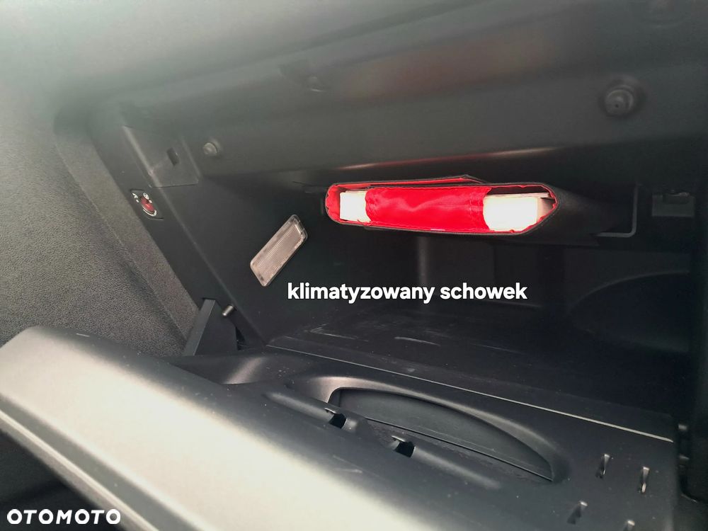 Citroën C4 BlueHDi 120 Stop&Start EAT6 Business Class - 34