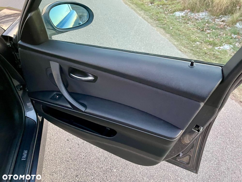 BMW Seria 3 - 22