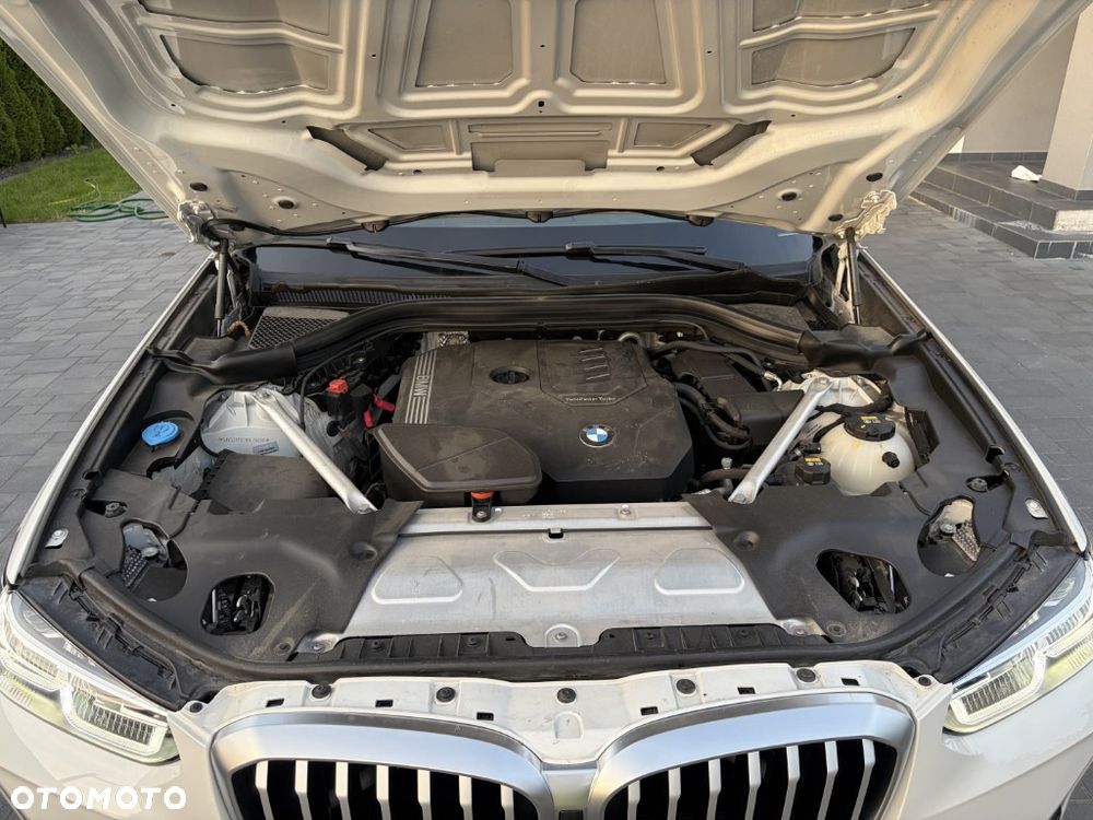 BMW X3 xDrive30i Luxury Line - 38