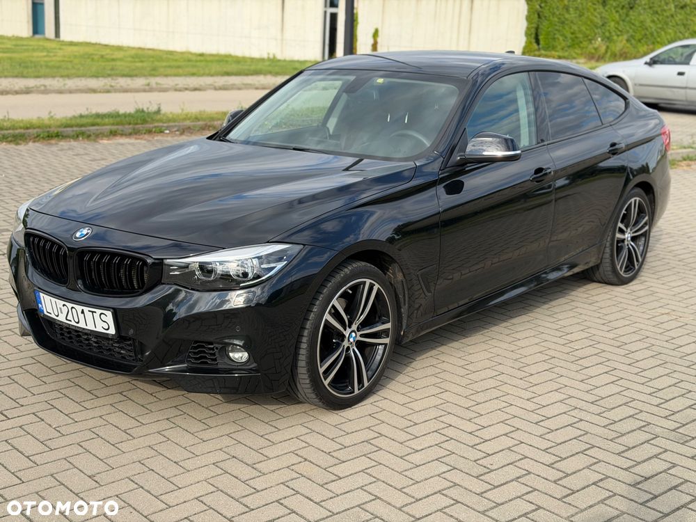 BMW Seria 3 320d M Sport - 3