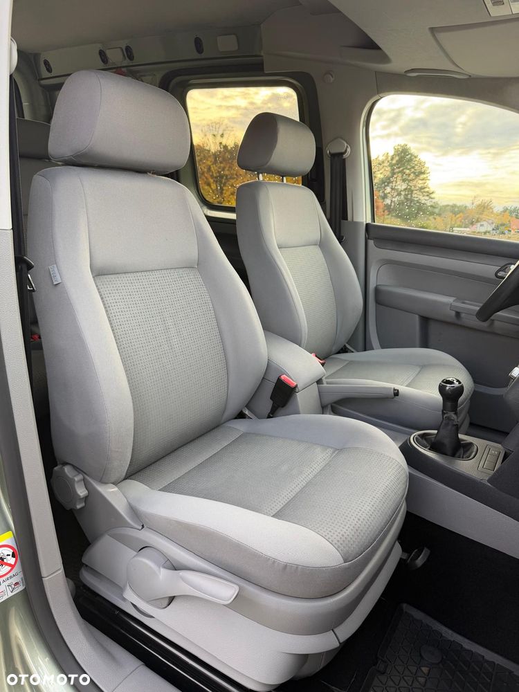Volkswagen Caddy 1.9 Life Family (7-Si.) - 19