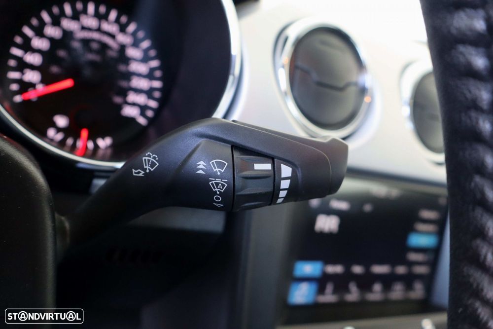 Ford Mustang 2.3i EcoBoost - 24