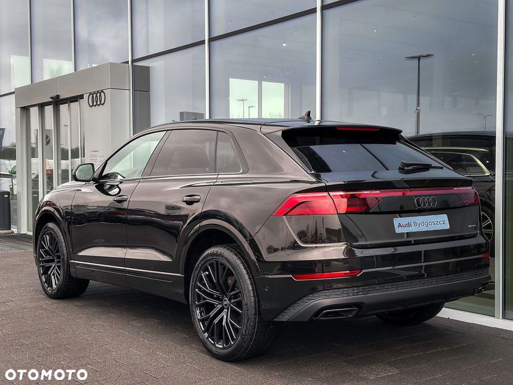 Audi Q8 - 5