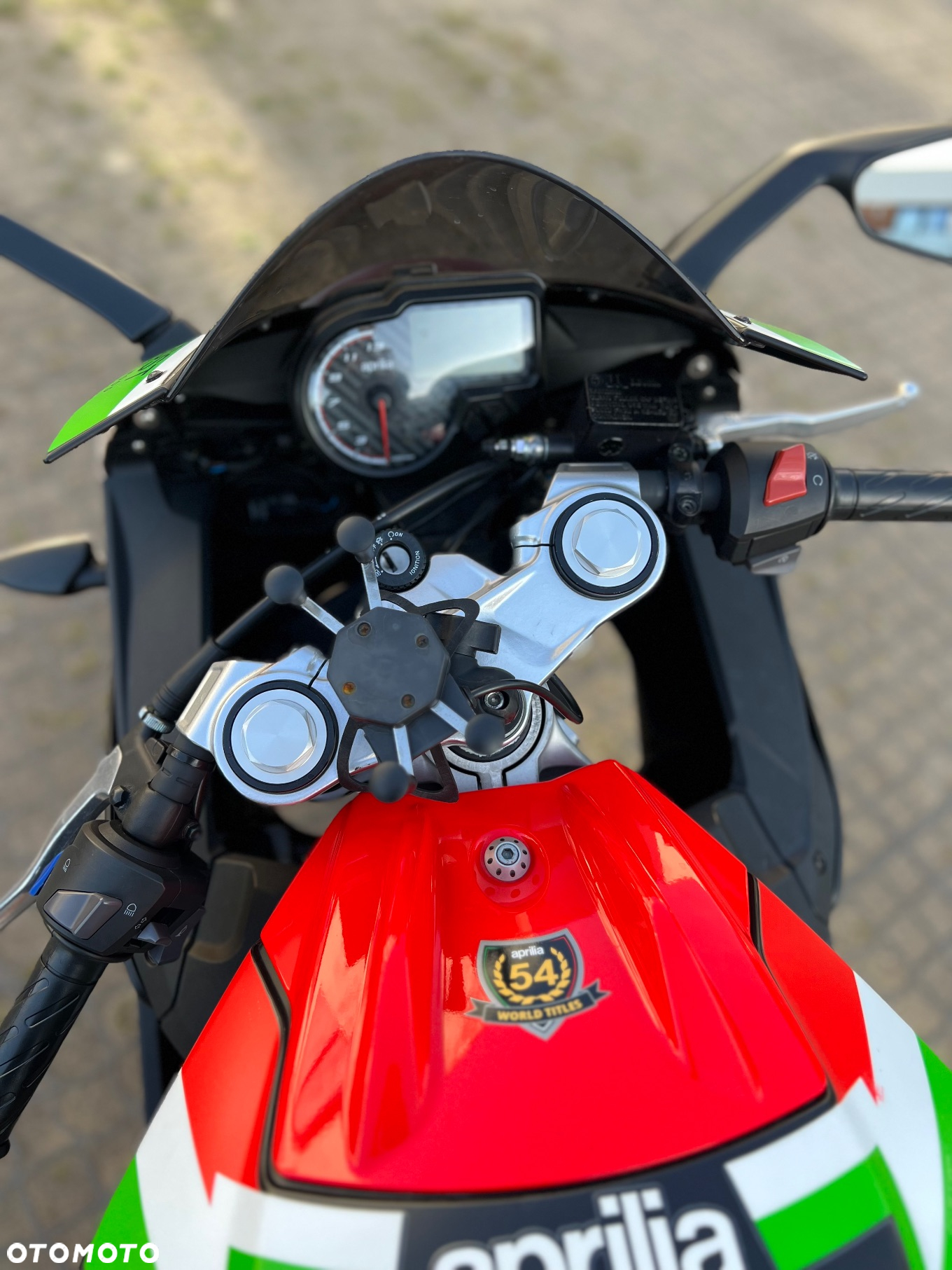 Aprilia RS - 8