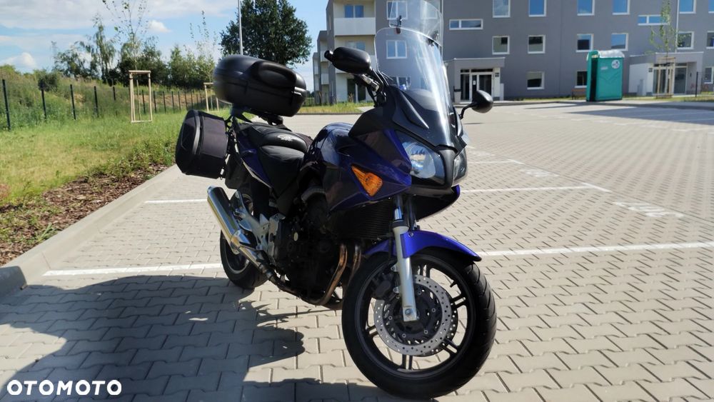 Honda CBF - 4
