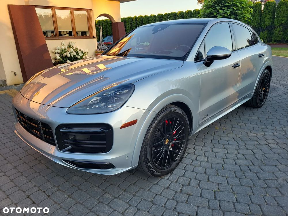 Porsche Cayenne GTS - 3