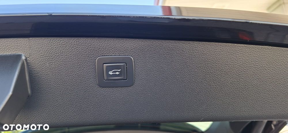 Opel Astra 1.4 Turbo Start/Stop Dynamic - 36