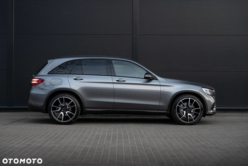 Mercedes-Benz GLC - 6