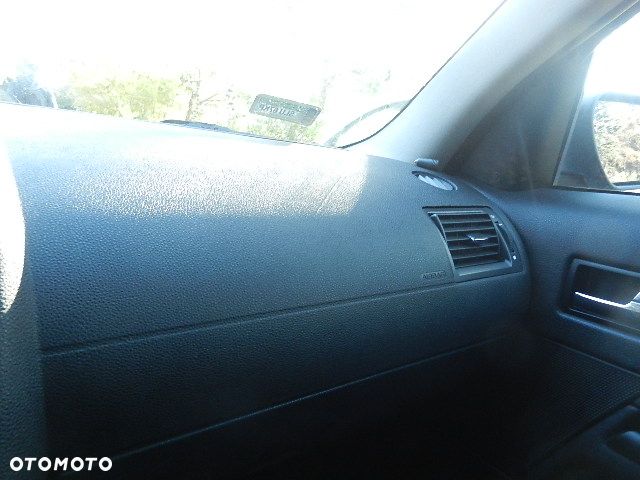 Ford Mondeo 1.8 Trend X - 27